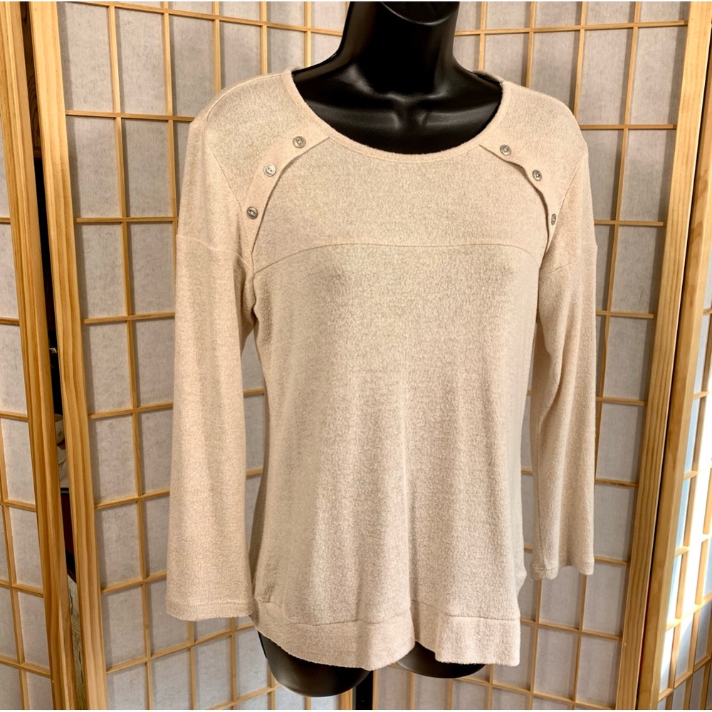 Market & Spruce Gloria Hacci Button Detail Knit Sweater Top